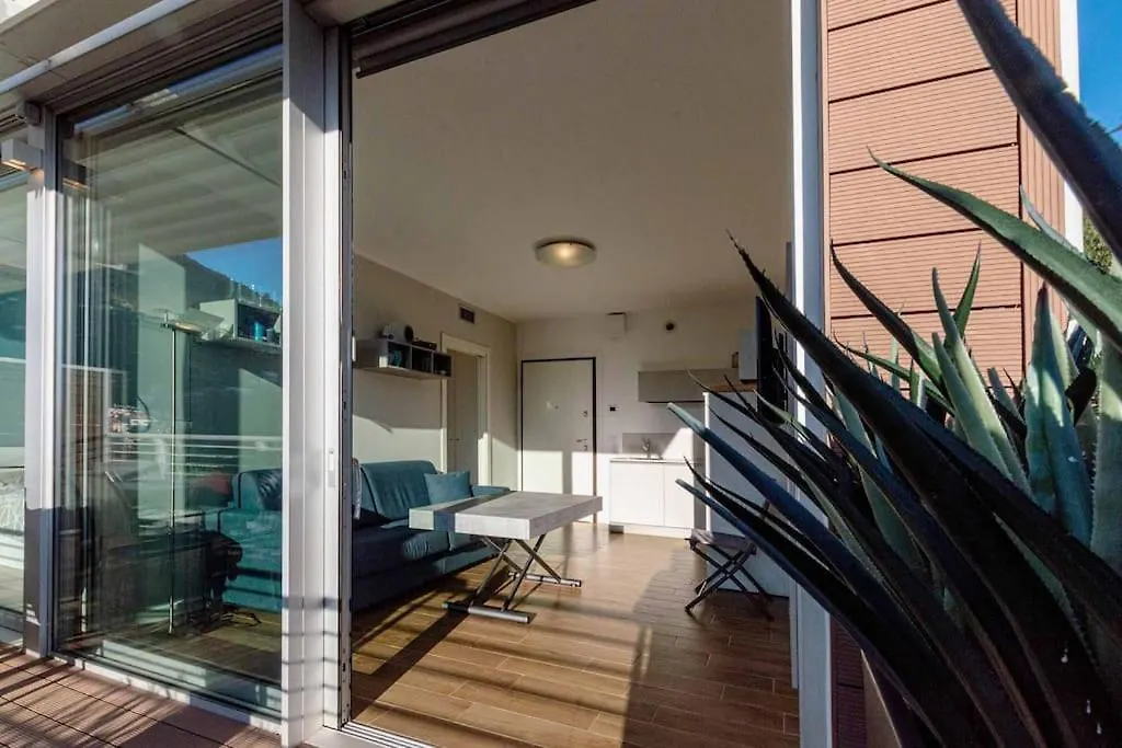 Exclusive Apartment Alassio With Sea View