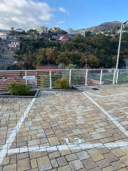 Exclusive Apartment Alassio With Sea View